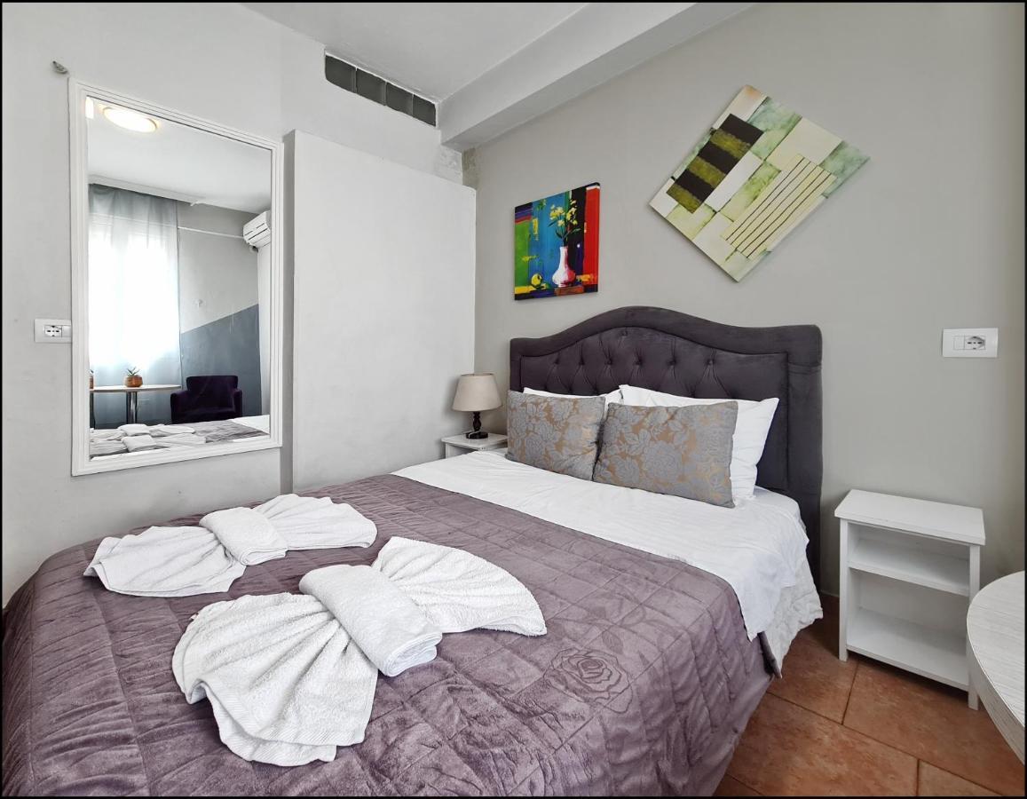 Guest House De Rada Tirana Exterior photo