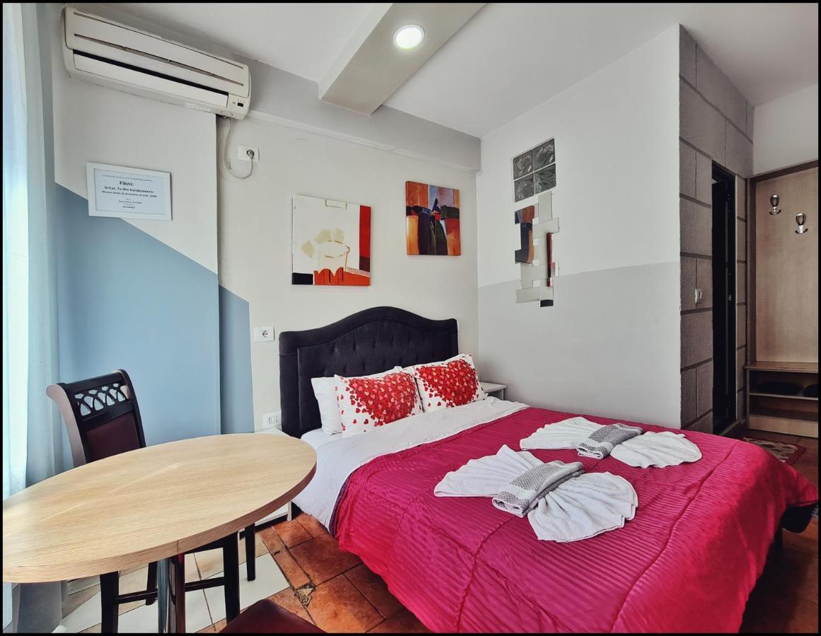 Guest House De Rada Tirana Exterior photo